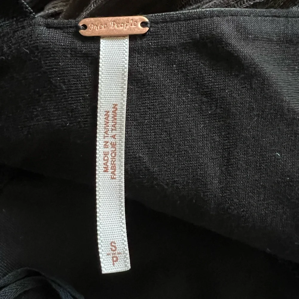 Free People RARE FIND - charcoal maxi dress with accents - S - Picture 5 of 9